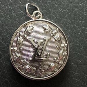 Louis Vuitton Stamped Silver Pendant/Zipper Pull Replacement